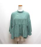 美品 フレア袖 フィッシュテール ブラウス One size グリーン 七分袖 カットソー