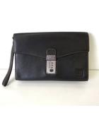 バッグ セカンドバッグ クラッチバッグ レザー ロゴ 黒 ブラック かばん 鞄 カバン