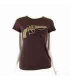 チェスティ Chesty Tシャツ カットソー 半袖 ロゴ ピストル プリント パール ビジュー装飾 F ダークブラウン こげ茶色