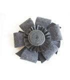 モスキーノ MOSCHINO コサージュ ブローチ フラワーモチーフ グレー アクセサリー