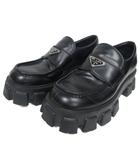 プラダ PRADA 25SS モノリス ブラッシュドレザー ローファー 三角プレート トライアングルロゴ 厚底 プラットフォーム シューズ 7 黒 ブラック 2DE129 ■MNK5