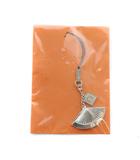 ロエベ LOEWE キーホルダー チャーム ストラップ ロゴ 扇子 シルバー色 ■GY11 /MQ ■OH