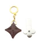 モノグラム キーホルダー チャーム マネークリップ フフラワーモチーフ 茶 ブラウン シルバーカラー /KU ■OH ■GY18