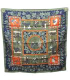 エルメス HERMES カレ90 MUSIQUE DES DIEUX 神々の音楽 スカーフ ストール 総柄 絹 シルク100% 緑 グリーン 紺  ネイビー マルチカラー