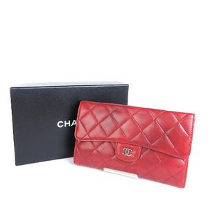 CHANEL レッド キルティング 三つ折り財布