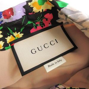 未使用級　キャサリン妃着用　GUCCI　ボウタイ　シルク100%　ブラウス　M Gucci ボウタイ シルクブラウス | ブルー | FARFETCH JP