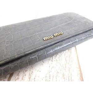 ミュウミュウ miumiu 長財布 二つ折り クロコ 型押し グレー 006