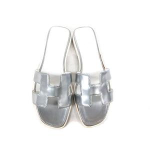HERMES エルメス サンダル オラン レザー　シルバー サイズ　351/2 HERMES エルメス サンダル オラン レザー シルバー サイズ 351/2