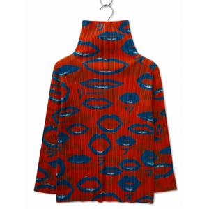 プリーツプリーズ PLEATS PLEASE ハイネック リップ プリント ロング 