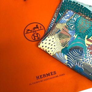 エルメス HERMES UNDER THE WAVES カレ90 スカーフ シルク アンダーザ 
