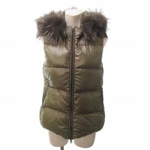 【美品】 デュベティカ ダウンベスト ゴッチャ ラクーンファー 40 ネイビー 美品】 デュベティカ ダウンベスト ゴッチャ ラクーンファー 40