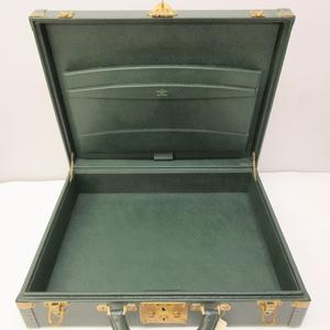 ルイヴィトン LOUIS VUITTON タイガ エピセア プレジデント M30004