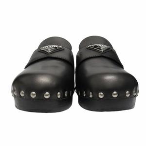 良品 プラダ PRADA トライアングルロゴ スタッズ レザー