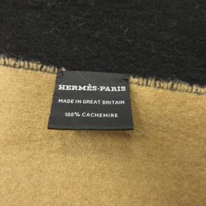 美品 24AW エルメス HERMES ダブルフェイス ストール 大判 ショール マフラー カシミヤ100% リバーシブル ロゴ 刺繍 70×175 cm 黒 ブラック ベージュ メンズ レディース 
