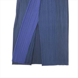 PLEATS PLEASE MERRY BICOLOR ワンピ 3 黒 MERRY BICOLOR – ISSEY MIYAKE ONLINE STORE