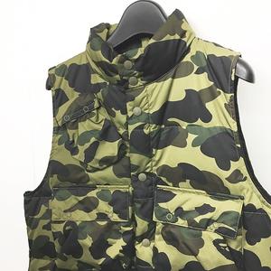 アベイシングエイプ A BATHING APE 新品同様 1ST CAMO ダウンベスト