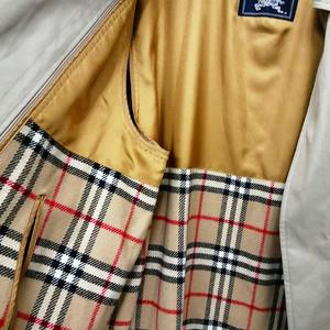 バーバリー Burberry's 裏地ノバチェック　暖かいウールライナー付き バーバリー Burberry´s 裏地ノバチェック 暖かいウールライナー付き