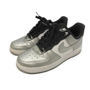 ナイキ NIKE エア フォース AIR FORCE 1 07 SE DX6764-001 23.5cm グレー 白 ホワイト ローカット スニーカー シューズ 靴 レディース