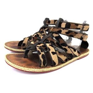 クリスチャンルブタン Christian louboutin グラディエーター トング  