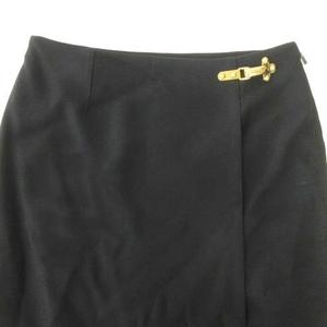 グッチ GUCCI 美品 ひざ丈 スカート タイト ロゴ 金具 無地 シルク混 イタリア製 薄手 38 約Sサイズ 黒 ブラック レディース
