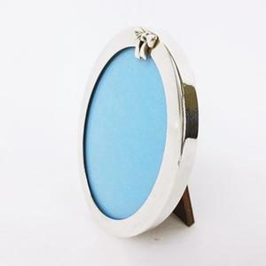 ティファニー　フォトスタンド　オーバル　リボン　925 ティファニー フォトスタンド オーバル リボン 925 - メルカリ