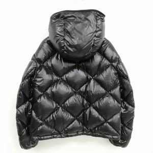 Moncler ダウンジャケット 黒　シルバー　ハンガー付き　00 レア Moncler ダウンジャケット 黒 シルバー ハンガー付き 00 レア