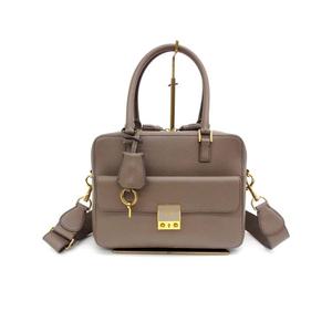 アニヤハインドマーチ ANYA HINDMARCH カーカー Ⅲ スモール