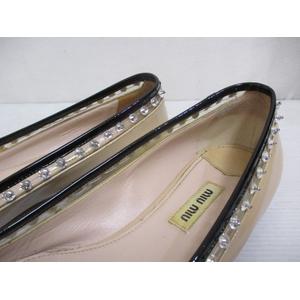 ミュウミュウ miumiu ビジュースタッズ装飾 エナメル レザー フラット 