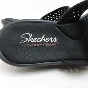新品未使用Skechers ビジュー装飾サンダル スケッチャーズ SKECHERS ストーン装飾 サンダル 厚底 8 25cm