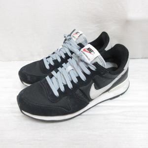 ナイキ NIKE CW7637-991 インターナショナリスト スニーカー シューズ 22.5cm 黒 ブラック 靴 ローカット レディース