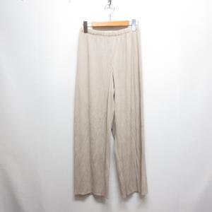 ユニクロ UNIQLO 美品 プリーツ ストレート パンツ M ライトベージュ レディース