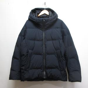 ユニクロ UNIQLO シームレス ダウン パーカ 3Dカット M ネイビー 429291 ジャケット アウター メンズ