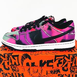 Nike Dunk Low Graffiti 