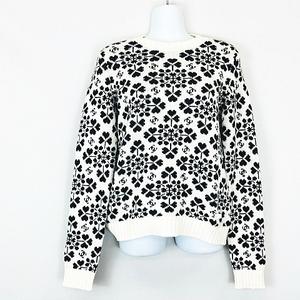 CHANEL - CHANEL シャネル 21AW P71472K10252 ハートクローバー ココマーク カシミア ニット セーター サイズ 34 正規品 / 32459 CHANEL - CHANEL シャネル 21AW P71472K10252 ハートクローバー