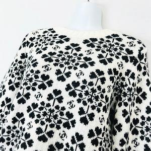 CHANEL - CHANEL シャネル 21AW P71472K10252 ハートクローバー ココマーク カシミア ニット セーター サイズ 34 正規品 / 32459 CHANEL - CHANEL シャネル 21AW P71472K10252 ハートクローバー