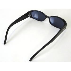 GUCCI グッチ サングラス シェリー プレート ロゴ GG2451 黒 グッチ GUCCI サングラス GG2451 ロゴ プレート 黒 ブラック