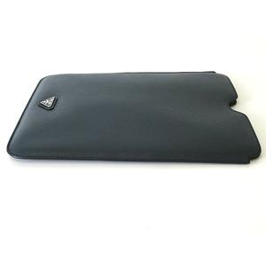 Prada プラダ　iPad ケース プラダ PRADA ipadケース タブレットケース レザー 三角 ロゴ