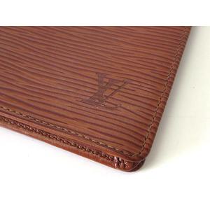 ルイヴィトン LOUIS VUITTON 財布 長財布 エピ ポルトカルトクレディ