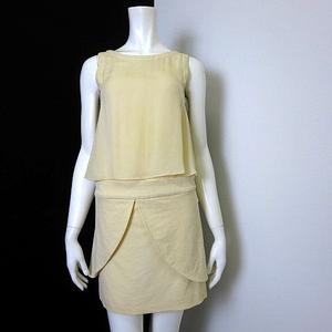 EMPORIO ARMANI ベージュノースリーブワンピース EMPORIO ARMANI ベージュノースリーブワンピース