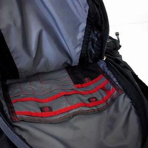 ザノースフェイス THE NORTH FACE RECON リーコン バックパック リュックサック リュック 30L バリスティックナイロン ロゴ 刺繍 黒 ブラック 国内正規品 かばん 鞄 カバン メンズ レディース