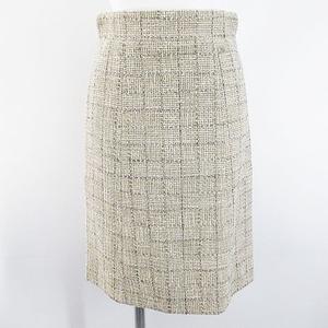 CHANEL シャネル シルク 100％ ひざ丈 スカート ベージュ カラー38 CHANEL シャネル シルク 100％ ひざ丈 スカート ベージュ カラー38