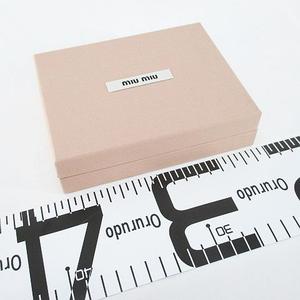 ミュウミュウ miumiu 空箱 空き箱 保存箱 ギフト用 収納 小物