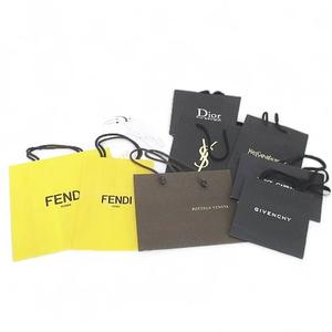 ディオール Dior 12枚セット 紙袋 ショッパー ショップ袋 純正 付属品 ロゴ デザイン違い サイズ違い ジバンシィ GIVENCHY / ドルチェ&ガッバーナ ドルガバ DOLCE&GABBANA / フェンディ FENDI / ボッテガヴェネタ BOTTEGA VENETA / イヴサンローラン YVES SAINT LAURENT 白系 ホワイト その他
