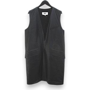 エムエムシックス メゾンマルジェラ MM6 Maison Margiela S52CT0552 S53057 エコレザーOP ノースリーブ ワンピース 膝丈 36 黒系 ブラック 無地 Vネック 裏地 イタリア製 レディース