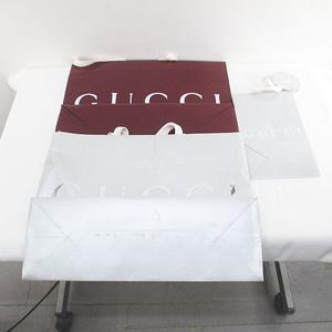 グッチ GUCCI 11枚セット 紙袋 ショッパー ショップ袋 純正 付属品 ロゴ デザイン違い サイズ違い バーバリーズ Burberrys / ポメラート POMELLATO / オメガ OMEGA / ロンハーマン Ron Herman / エレガンス Elegance 赤系 レッド 