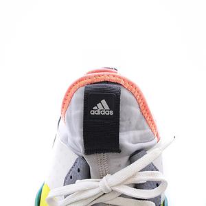 DAME 6 ホワイト/マルチカラー シューズ