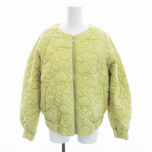 【美品】セリーヌ マカダム柄 キルティング ジャケット イエロー サイズM 美品】セリーヌ マカダム柄 キルティング ジャケット イエロー