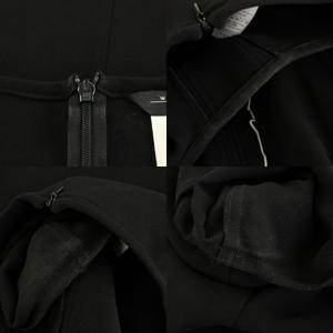 最高級ライン❤️MaxMara ロングワンピース　プリーツ　ブラック　Ｖネック 最高級ライン❤️MaxMara ロングワンピース プリーツ ブラック V