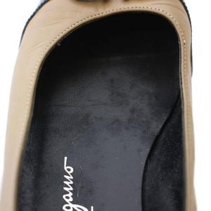 サルヴァトーレフェラガモ Salvatore Ferragamo BOUTIQUE パンプス  