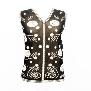 CHANEL - シャネル 02P ブラック P19106V01078 カメリア ノースリーブ セーター ニット ベスト 38 シャネル CHANEL 02P ニット セーター ノースリーブ Vネック